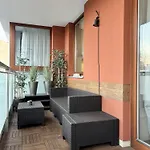 Chlodna Premium 2-bedroom Apartment, Center * Warschau