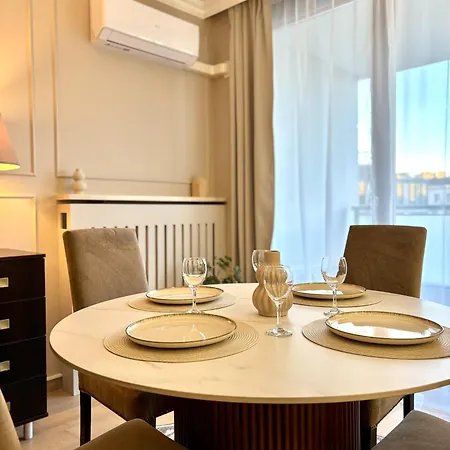 Chlodna Premium 2-bedroom Apartment, Center * Varsavia