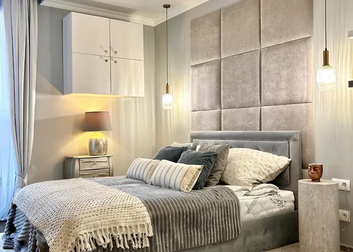 Chlodna Premium 2-bedroom Apartment, Center Apartment Warschau