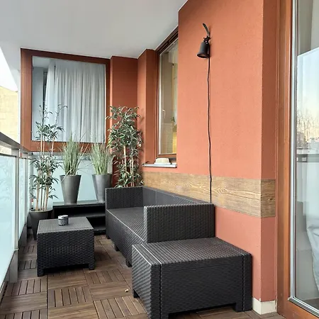 Chlodna Premium 2-bedroom Apartment, Center * Warschau